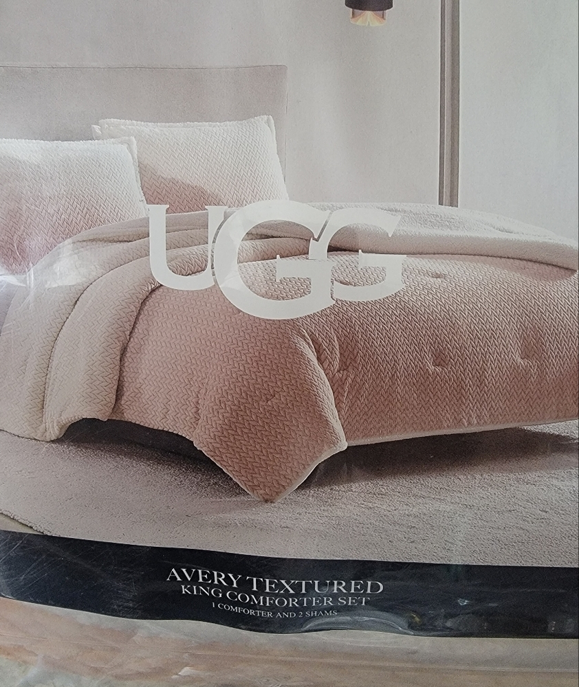 Ugg king size comforter set NWOT